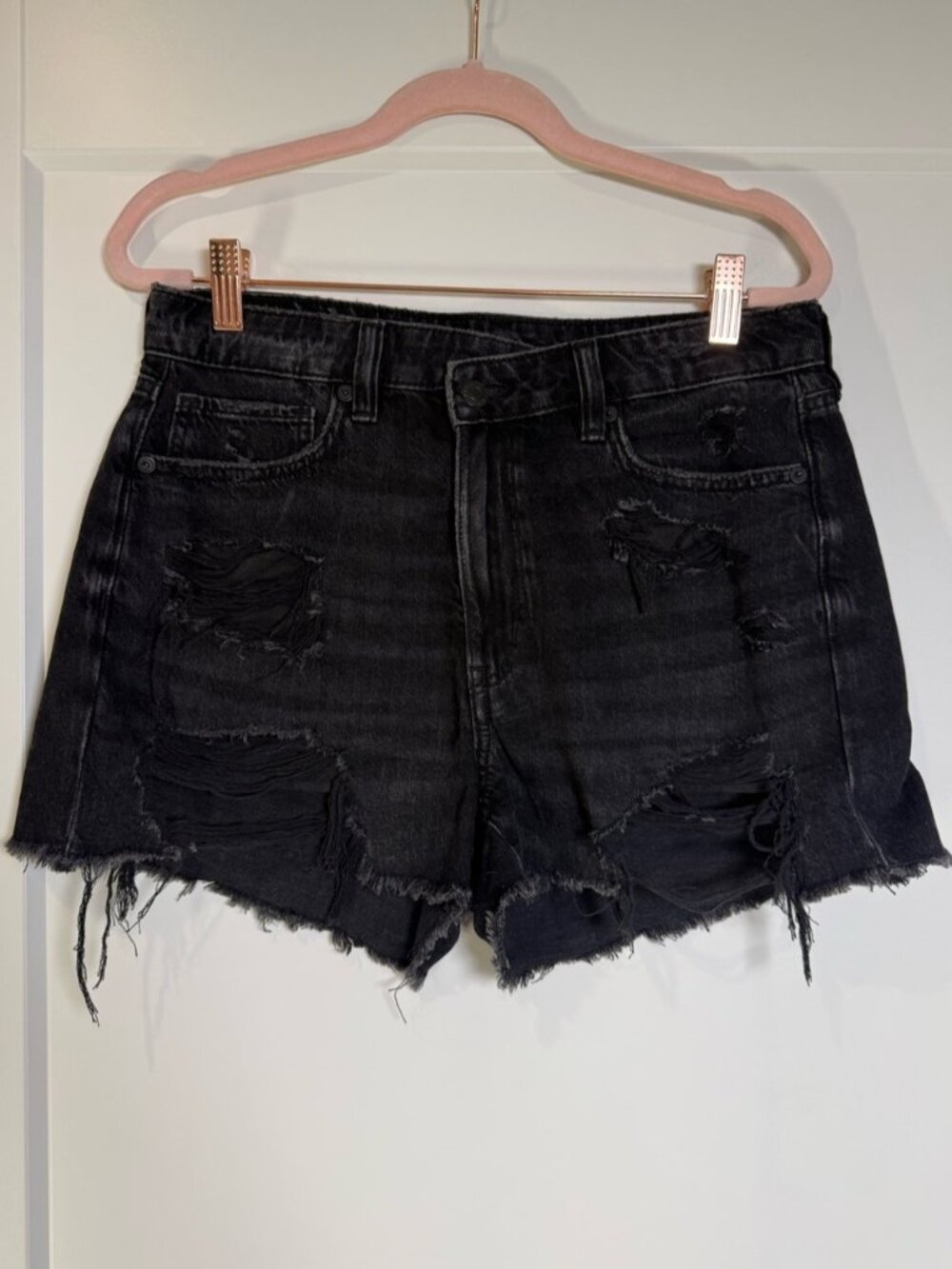Black Denim Cutoff Shorts Women’s Size 6